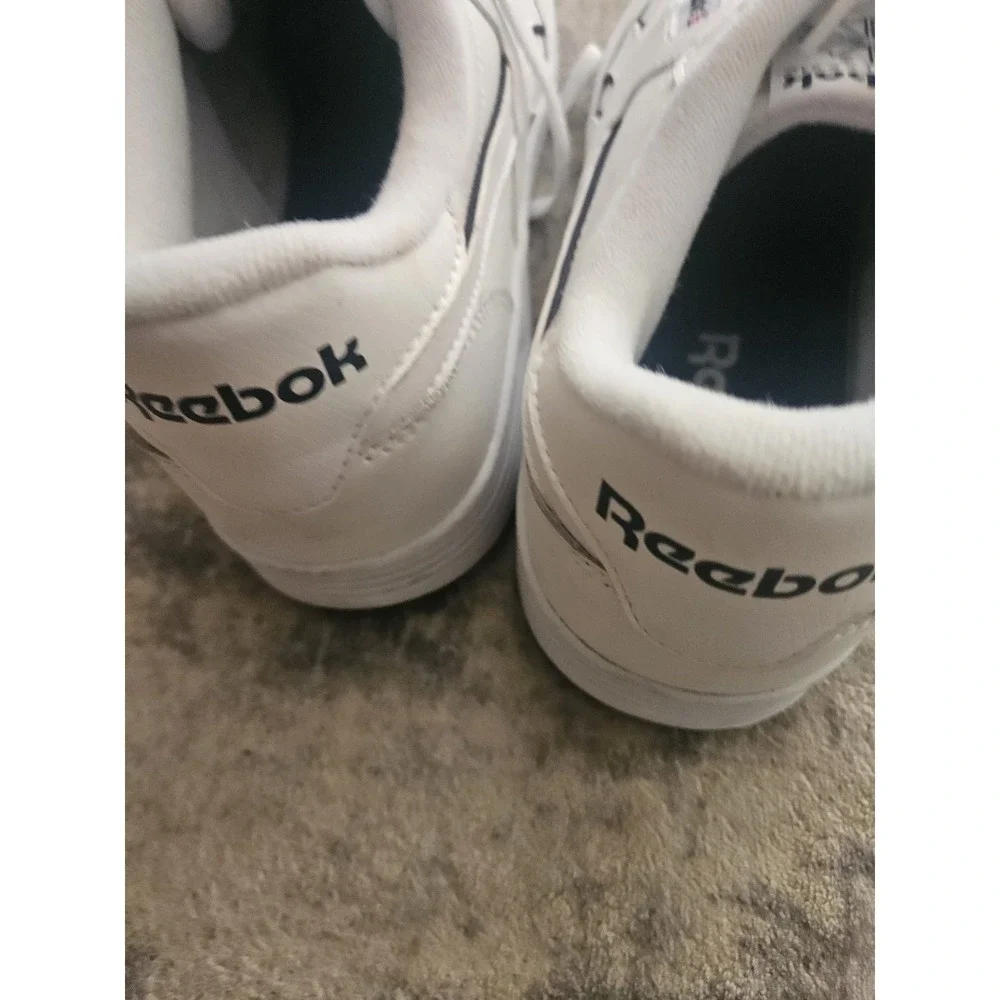 Reebok Club MEMT Sneakers – Men's Size 13 (White/Collegiate‎ Navy) NEW